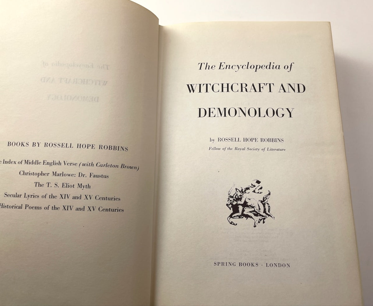 洋書 Encyclopedia of Witchcraft & Demonology The Encyclopedia of Witchcraft and Demonology | Rossell Hope